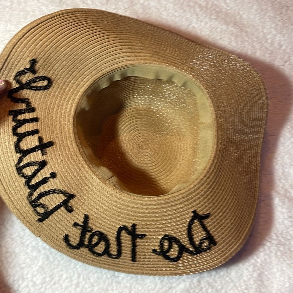 Do not Disturb sun hat - Picture 4 of 5